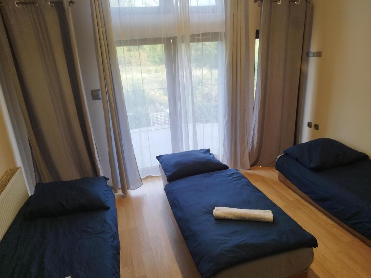 Ceramika Boleslawiec - Pensjonat Bagian luar foto